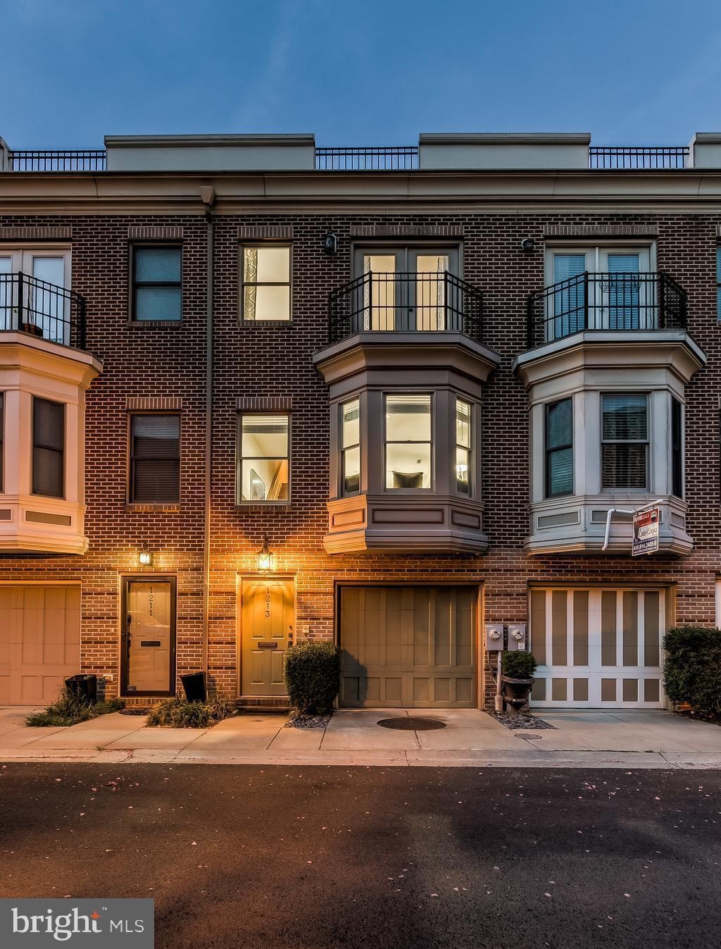 1213 S Bouldin St, Baltimore, MD 21224 - photo 1