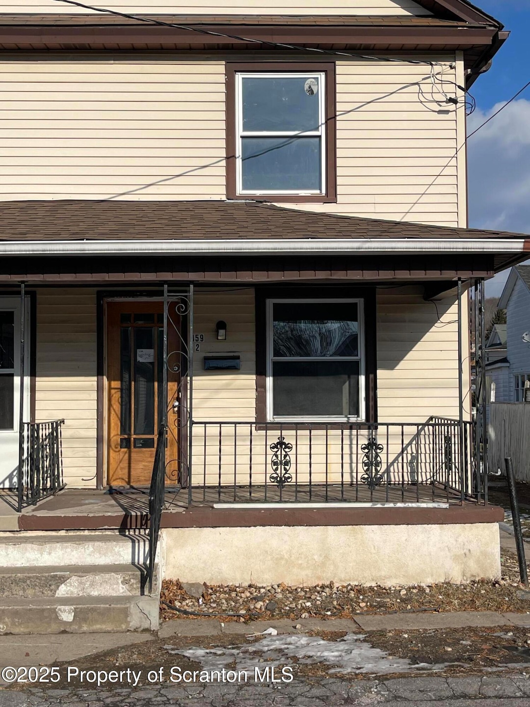 459 Travis unit 2, Peckville, PA 18452 - photo 1