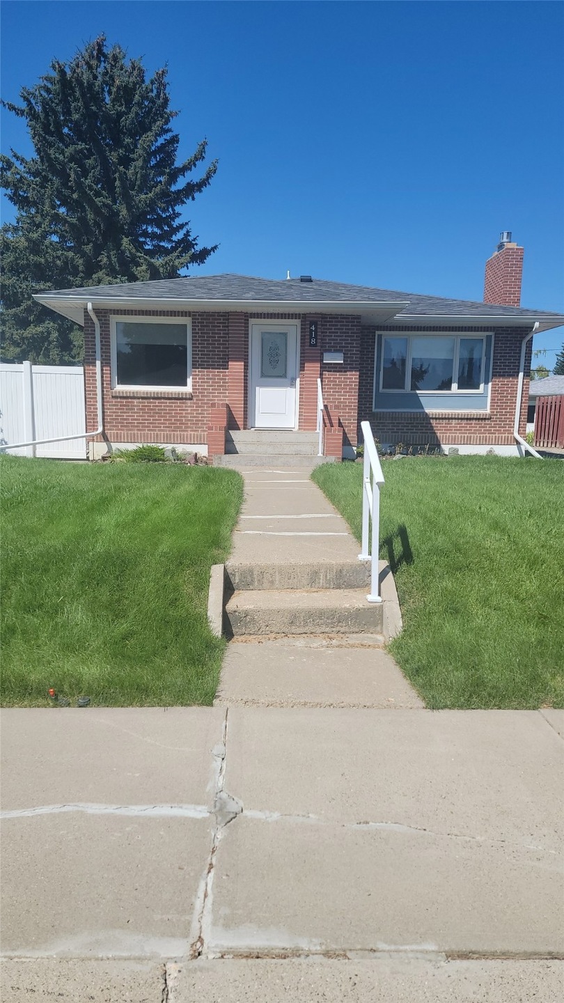 Under Contract $369,000