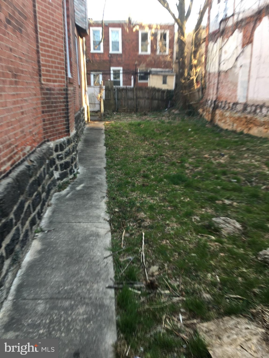 5320 Spruce St, Philadelphia, PA 19139 - photo 1