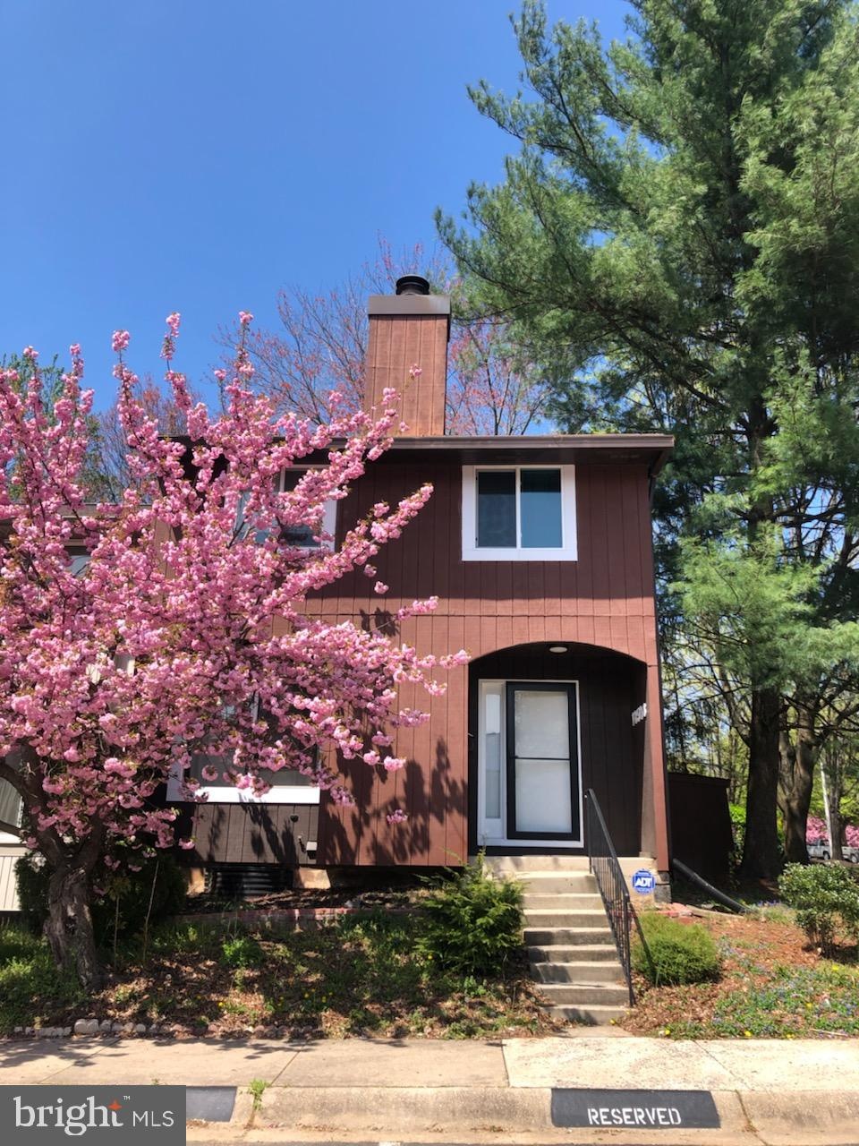 18508 Sparrows Point Place, Germantown, MD 20874 - photo 1