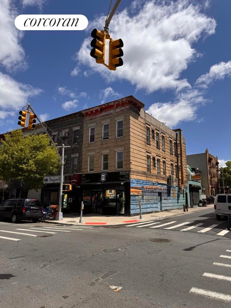 For Sale $1,500,000 • Co-Listing Agent