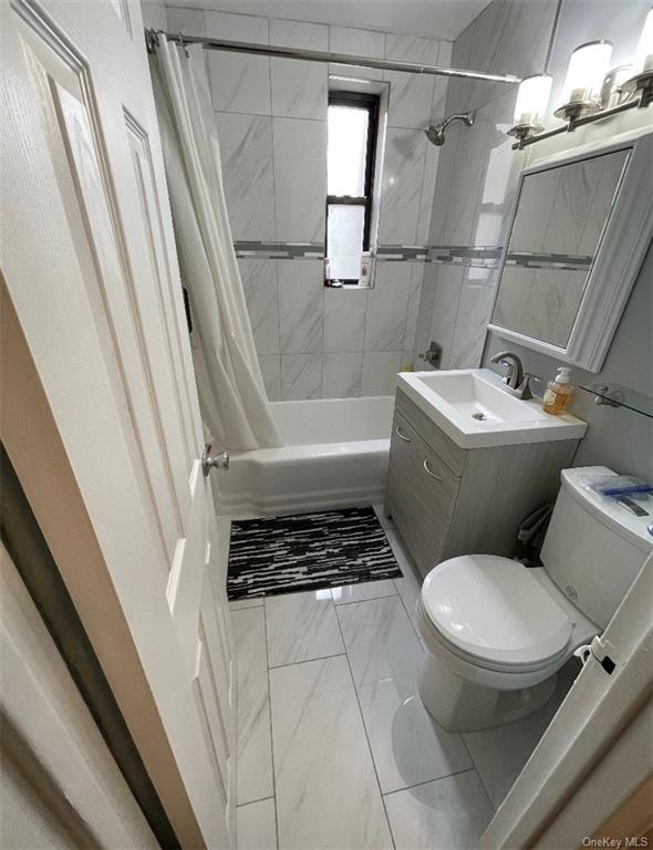 555 Mclean Ave unit 1F, Yonkers, NY 10705 - photo 1