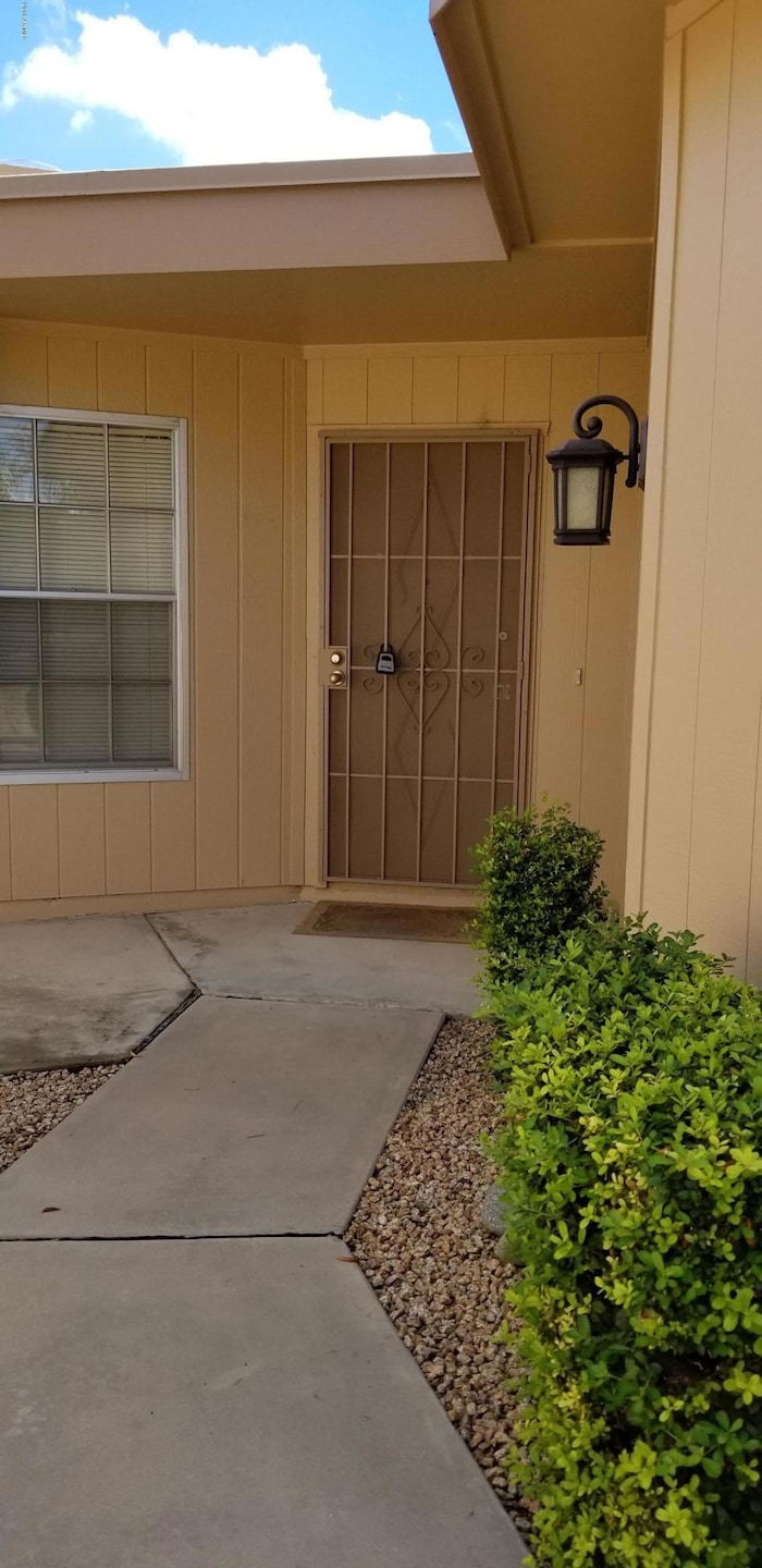 17403 N 105th Ave, Sun City, AZ 85373 - photo 1