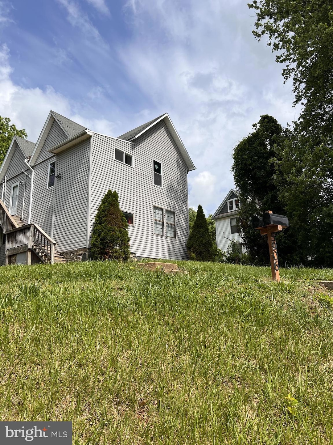 For Rent $1,250/month