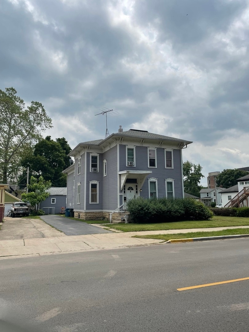 Sold $295,000 • Co-Listing Agent