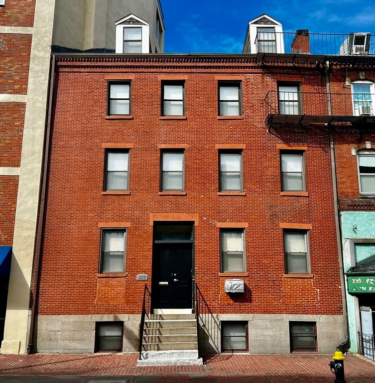 229 Harrison Ave, Boston, MA 02111 - photo 1