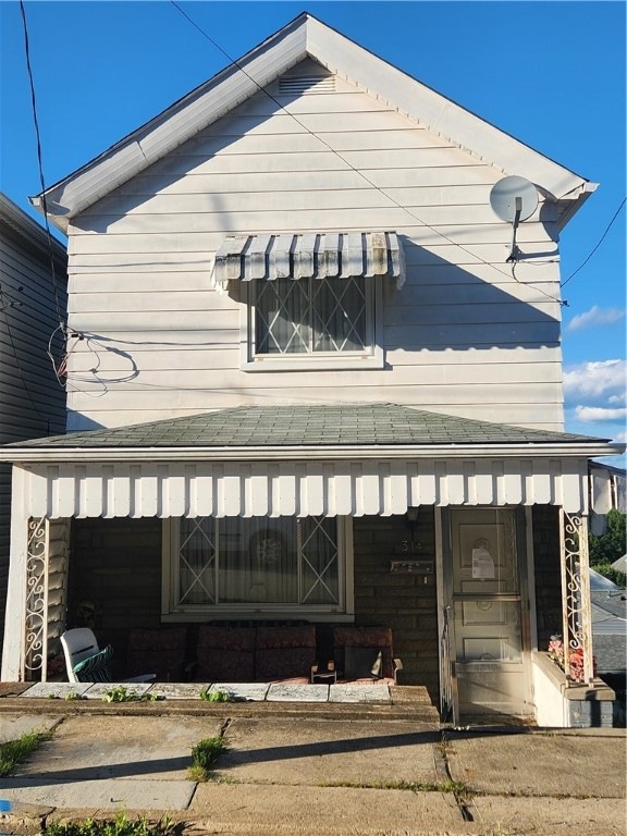 314 Lowell St, Vandergrift, PA 15690 - photo 1