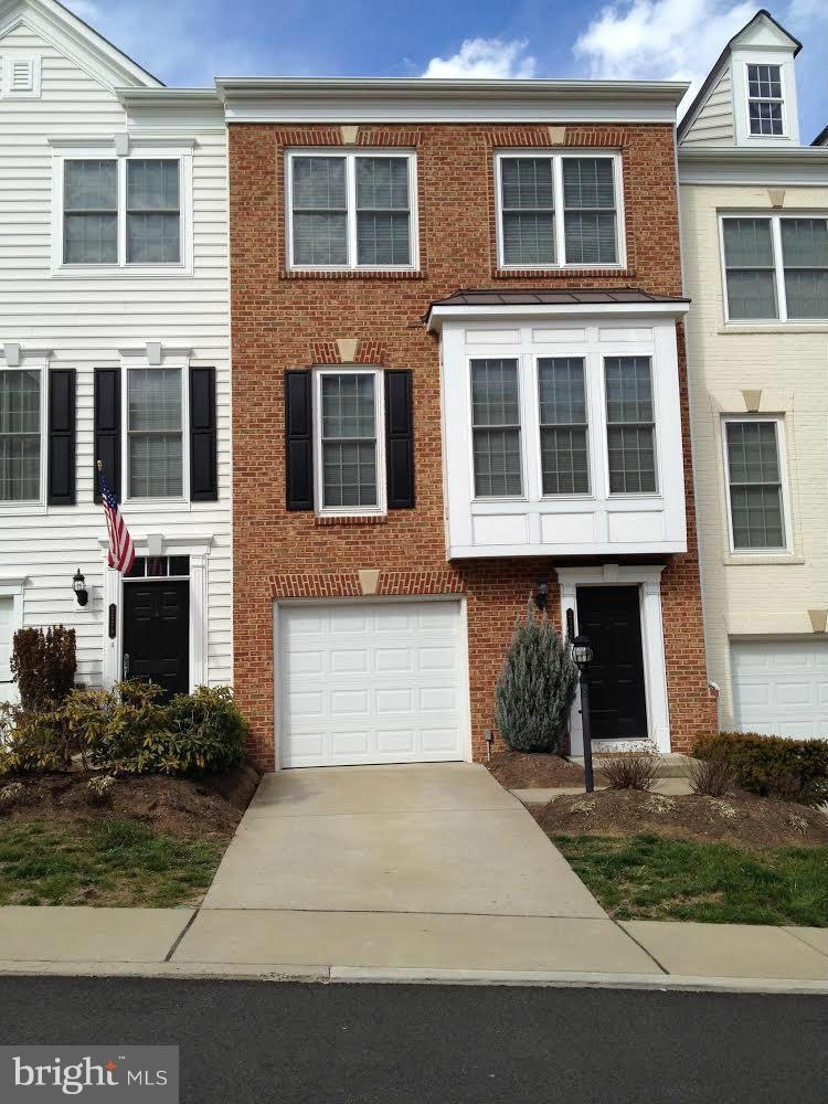 2176 Oberlin Dr unit 147A, Woodbridge, VA 22191 - photo 1