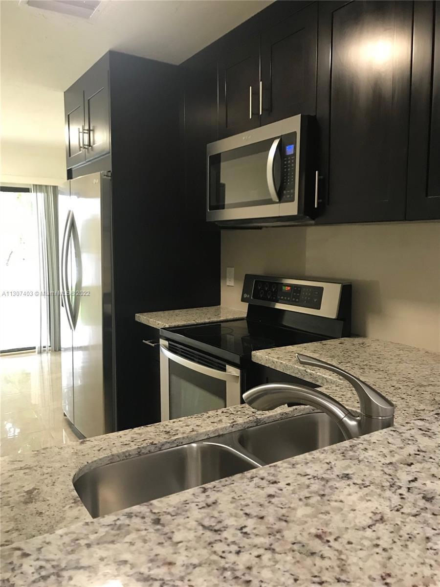 4208 S Pine Island Rd, Davie, FL 33328 - photo 1