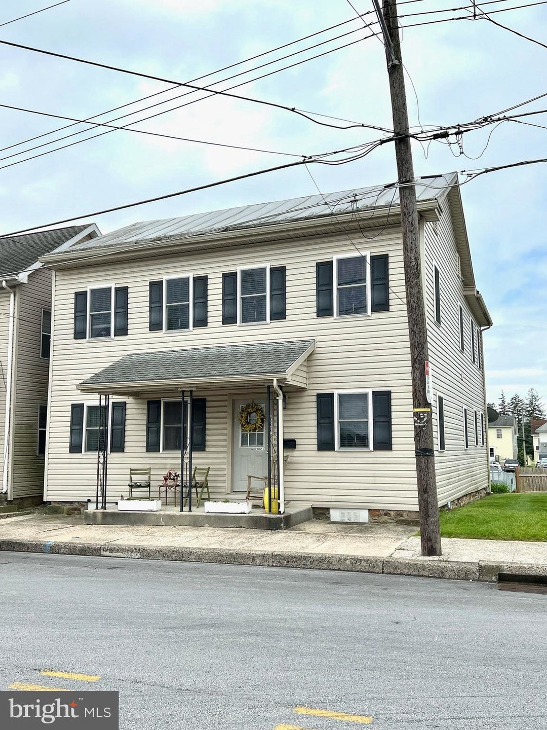 223 S Queen St, Littlestown, PA 17340 - photo 1