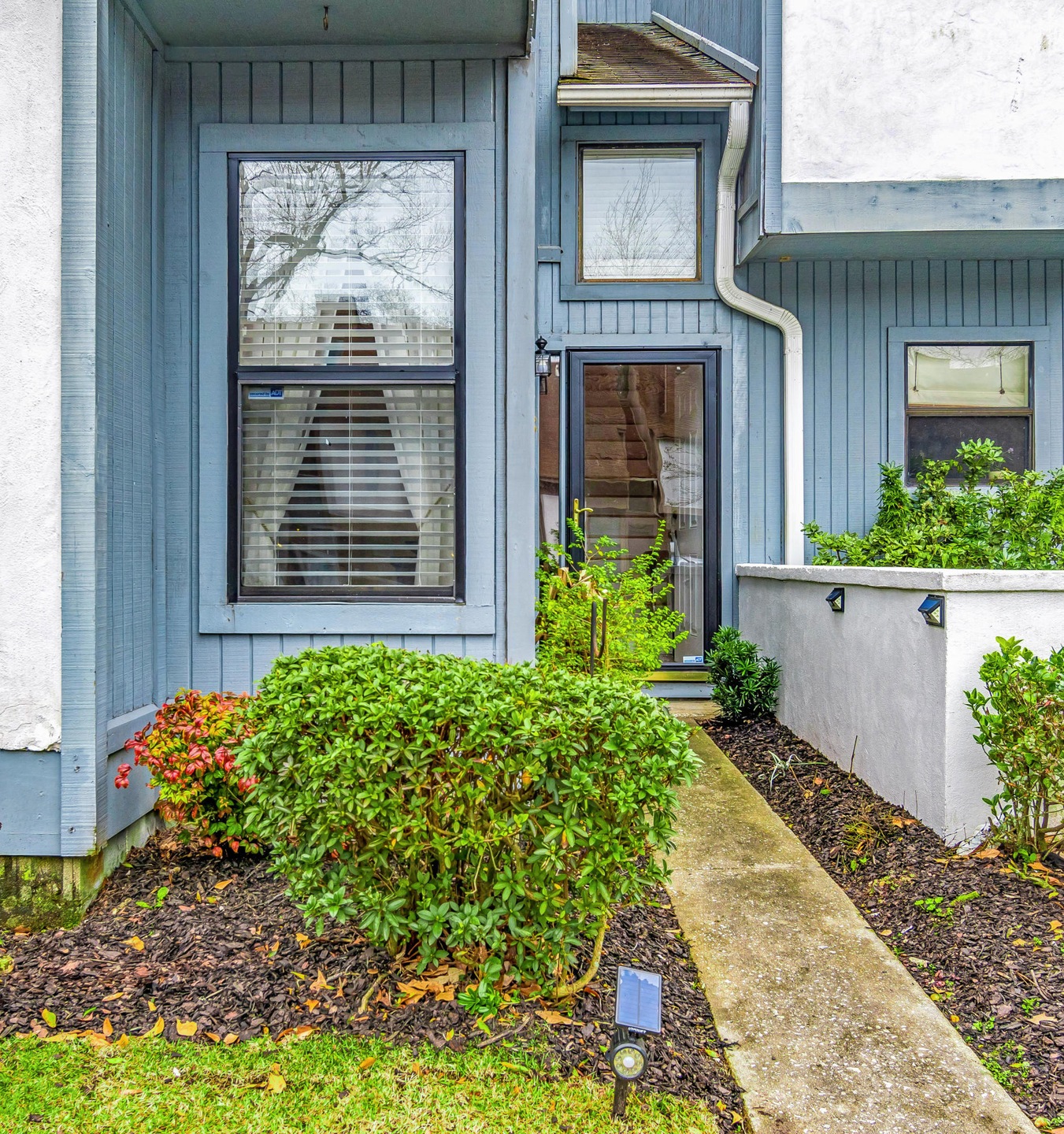 BB - best front view - 2757 Jobee Dr #3