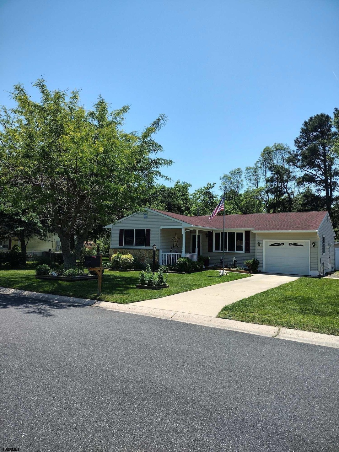 Sold $320,000 • Co-Listing Agent