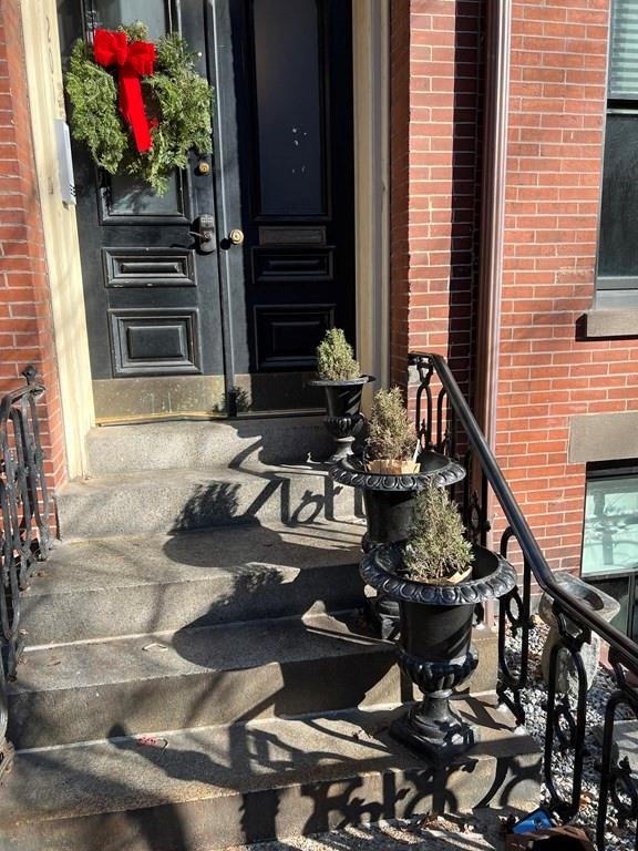 201 W Springfield St unit 2, Boston, MA 02118 - photo 1