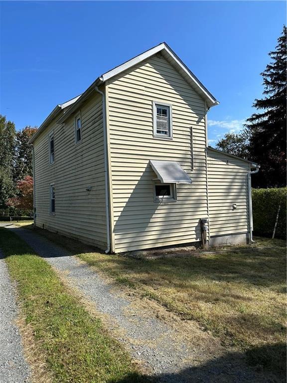 5920 Kings Hwy S, Zionsville, PA 18092 - photo 1