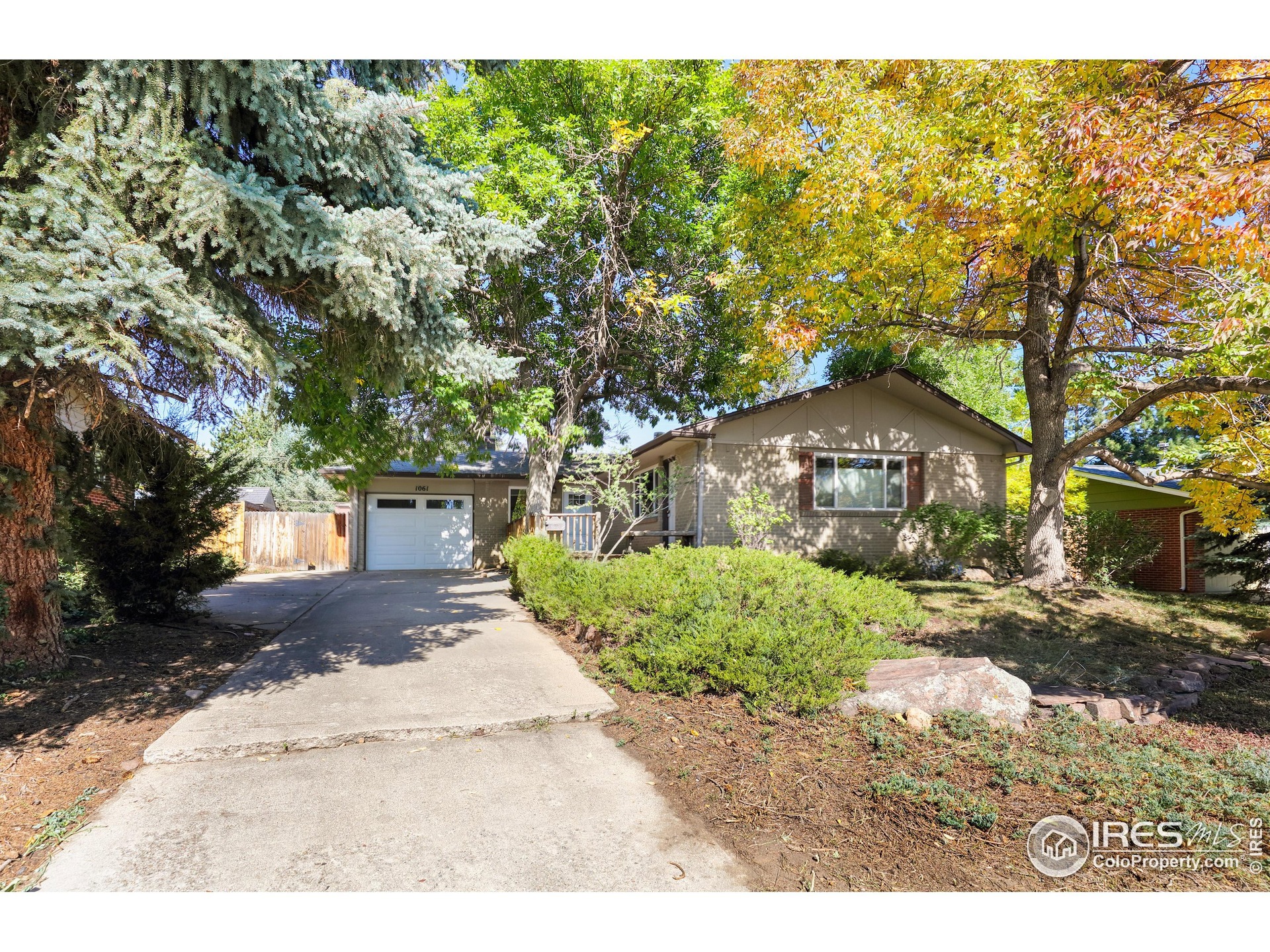 1061 Berea Dr, Boulder, CO 80305 - photo 1