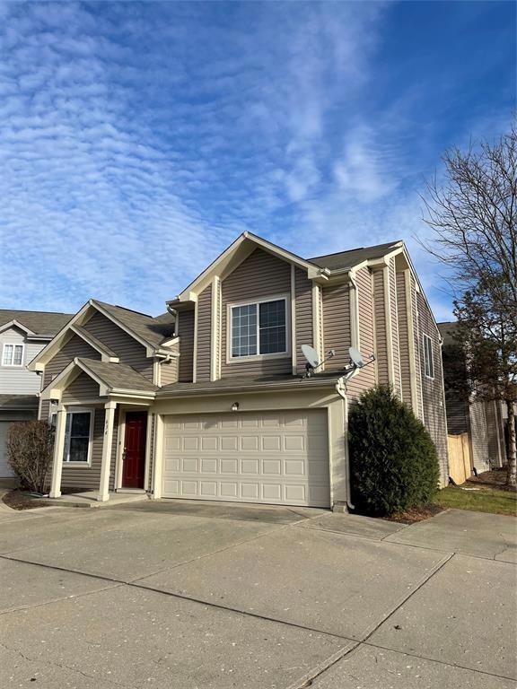 634 Pine Lake Dr, Greenwood, IN 46143 - photo 1