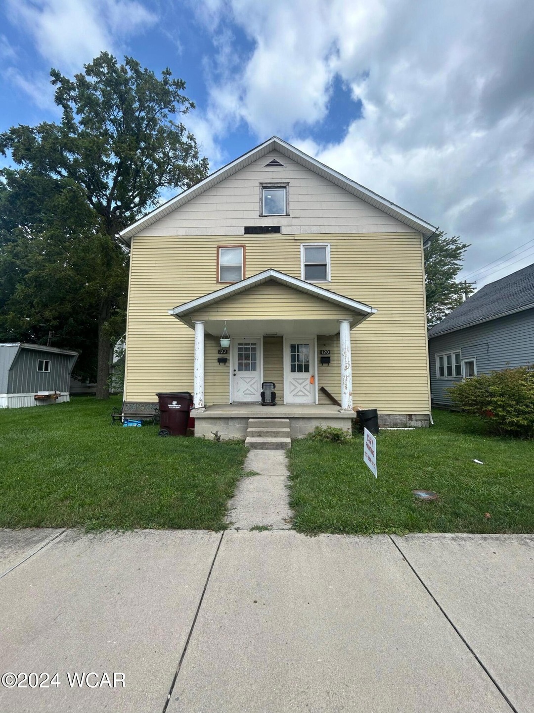 120 & 122 W Buckeye St, Ada, OH 45810 - photo 1