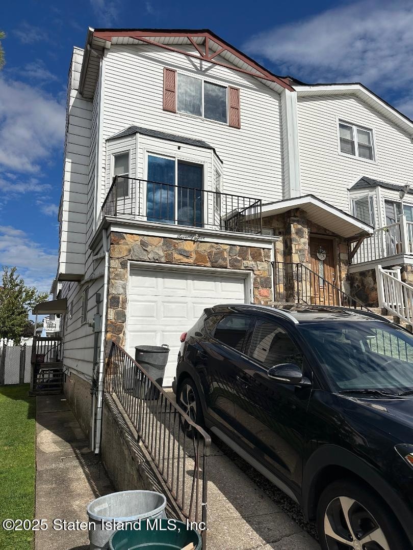 Under Contract $730,000