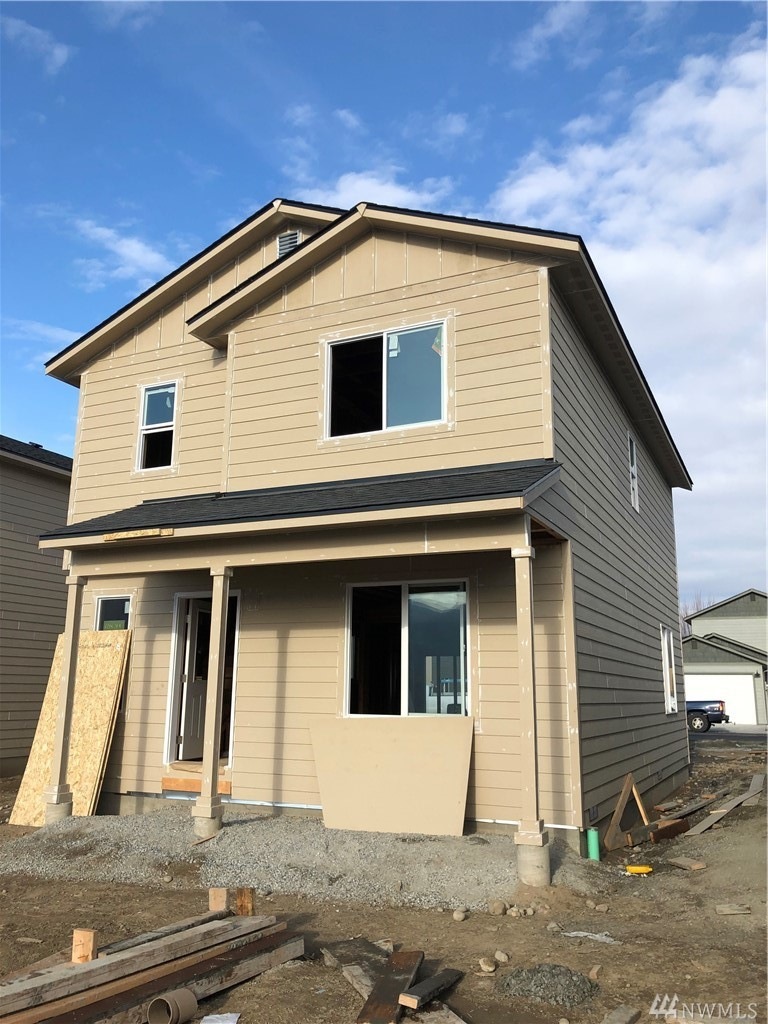 417 S Kansas Loop, East Wenatchee, WA 98802 - photo 1