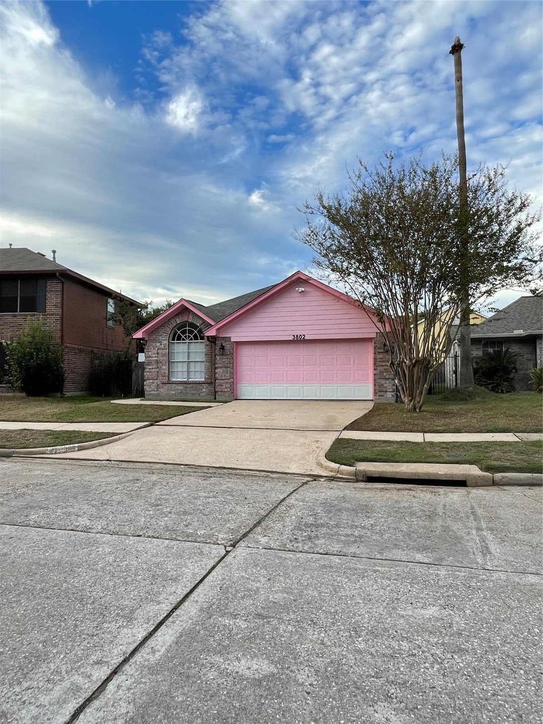 3802 Red Fir Dr, Houston, TX 77088 - photo 1