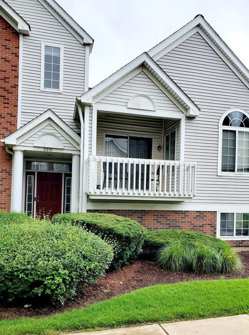 2251 Dawson Ln unit 322, Algonquin, IL 60102 - photo 1