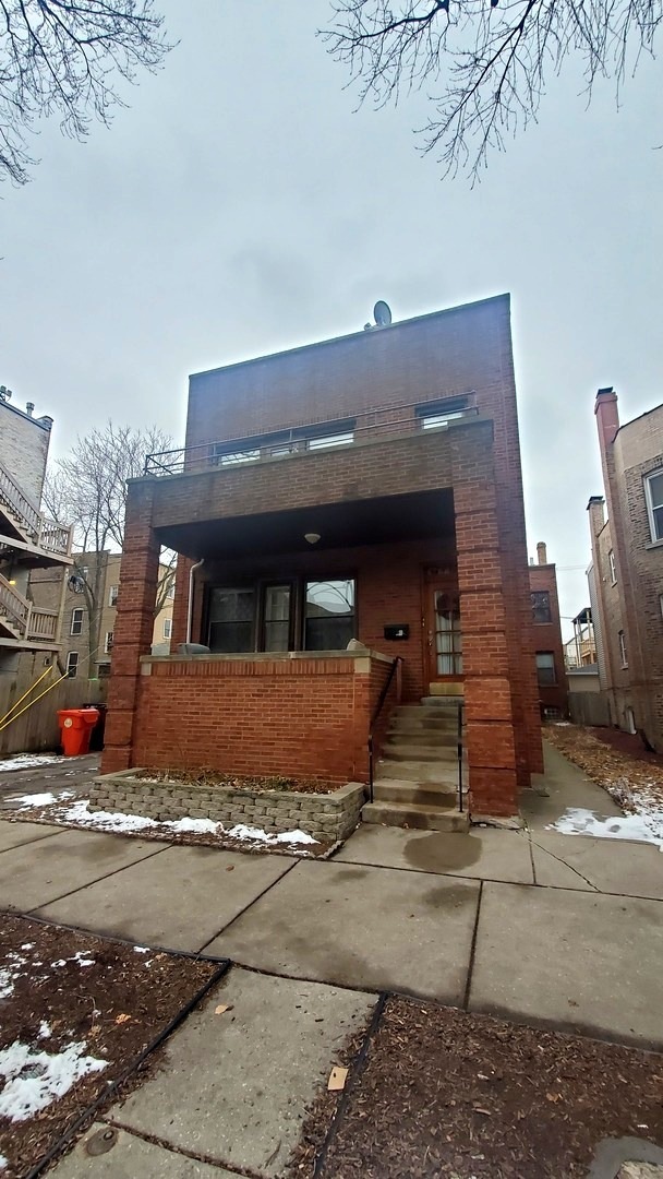 1048 N Leavitt St unit 2, Chicago, IL 60622 - photo 1