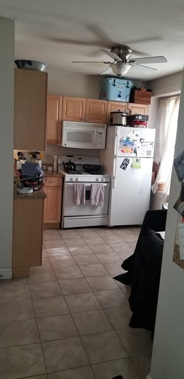 463 Hanover St unit 3F, Boston, MA 02113 - photo 1