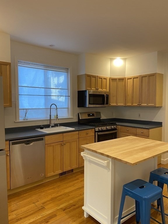 264 Walden St unit 1, Cambridge, MA 02138 - photo 1