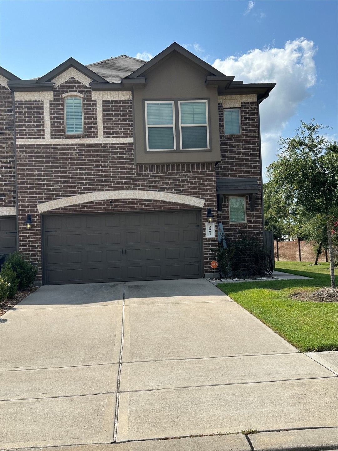 3801 Lancer Cir, Pearland, TX 77581 - photo 1
