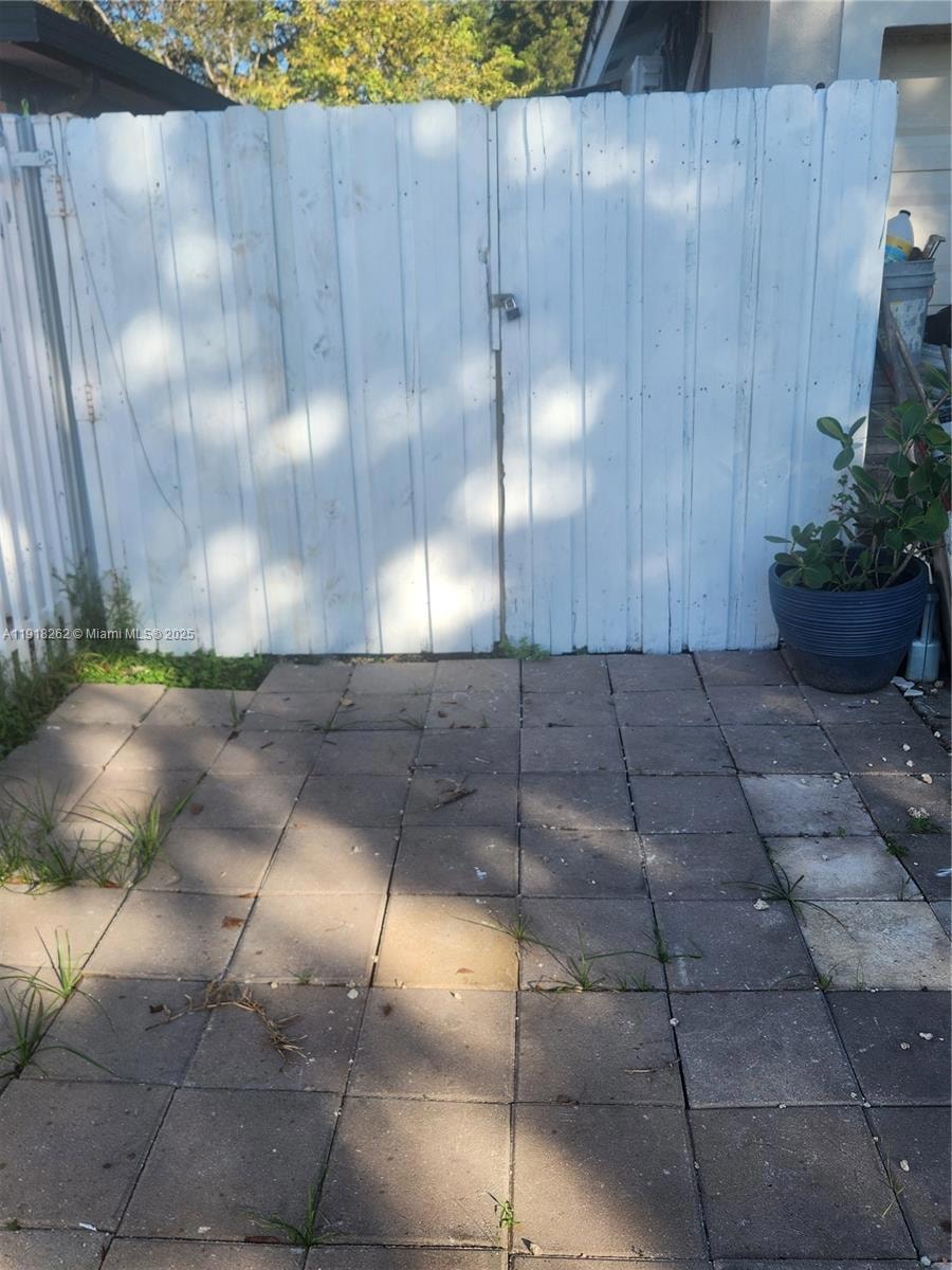 For Rent $1,200/month