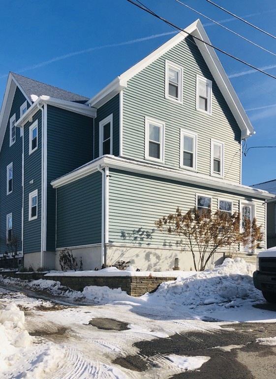 4 Herbert St unit 2, Wakefield, MA 01880 - photo 1