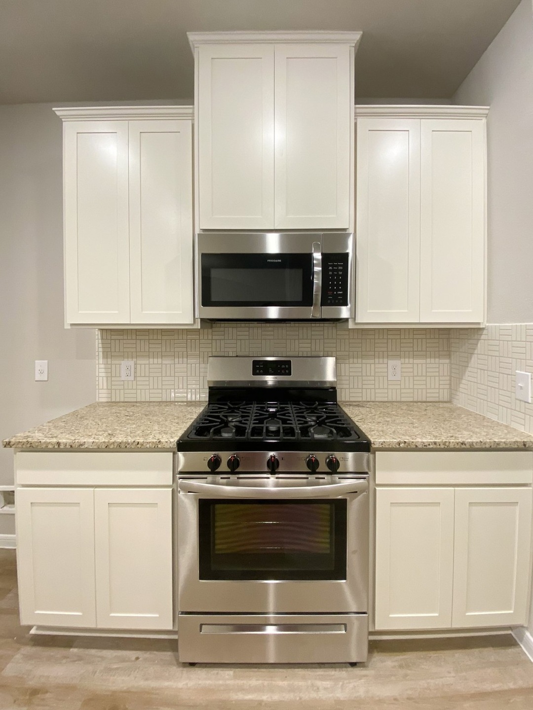 27182 Grey Fox Run, Magnolia, TX 77354 - photo 1