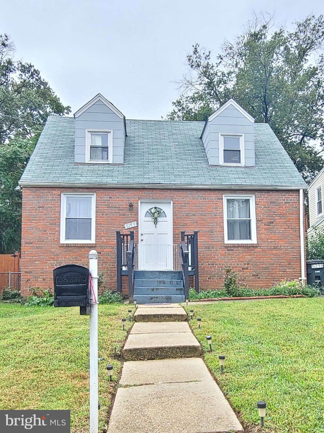 5219 Varnum St, Bladensburg, MD 20710 - photo 1