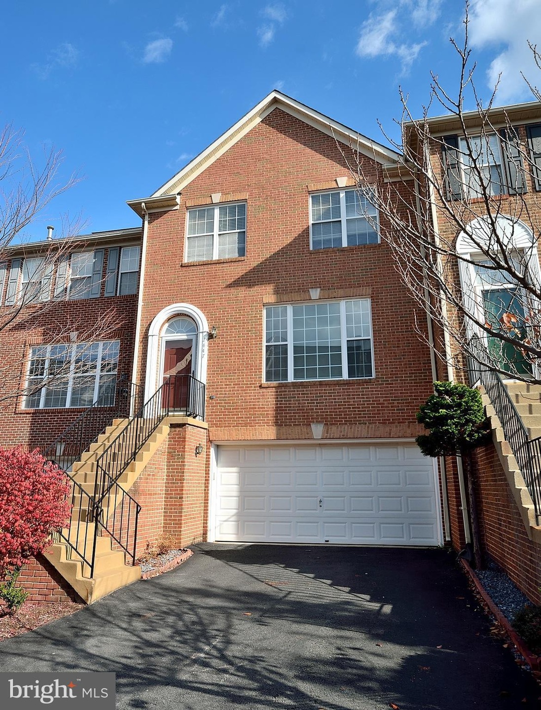 2447 Founders Way, Herndon, VA 20171 - photo 1