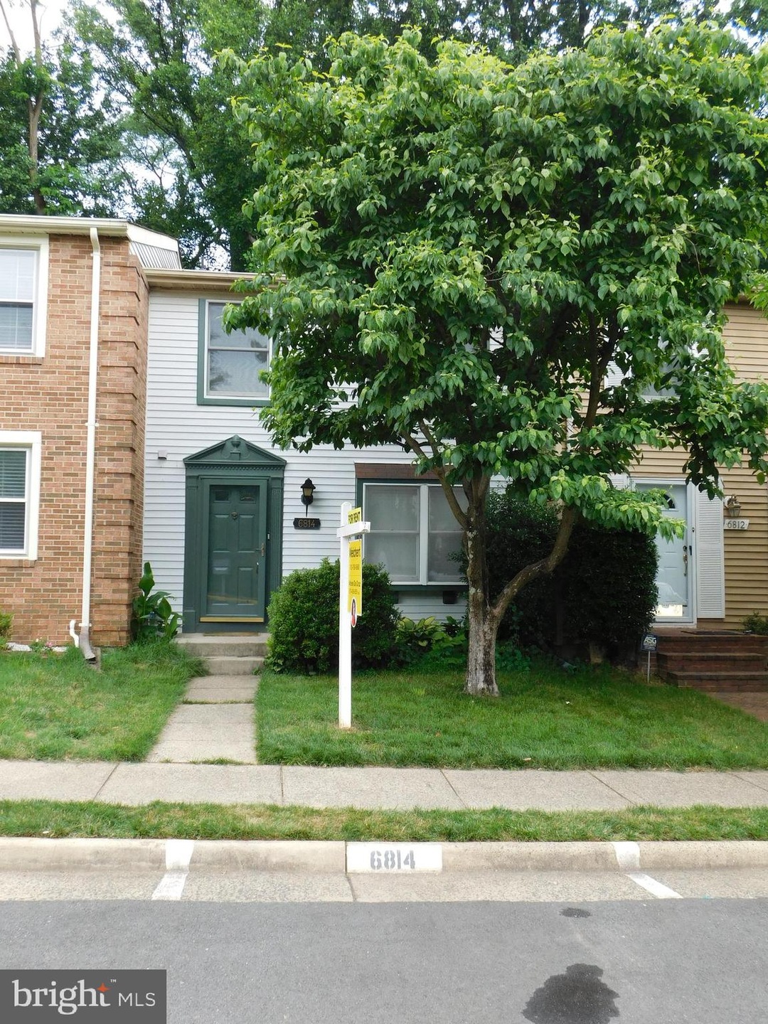 6814 Montivideo Square Ct, Falls Church, VA 22043 - photo 1
