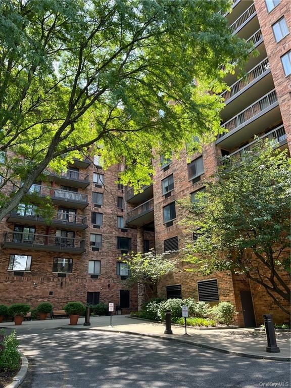 The Tower Club unit 909, Tuckahoe, NY 10707 - photo 1