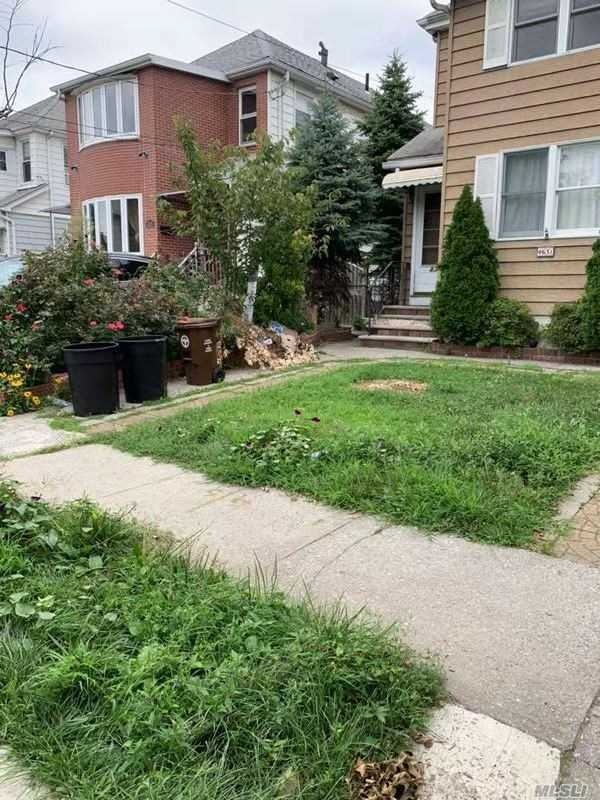 4631 159th St unit 2F, Flushing, NY 11358 - photo 1