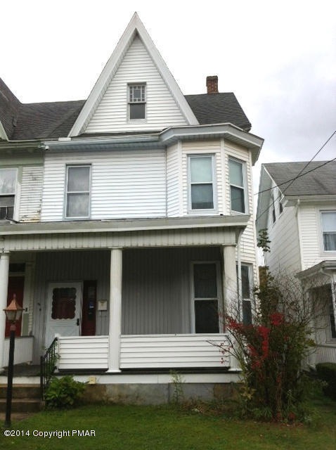 514 Center St, Jim Thorpe, PA 18229 - photo 1