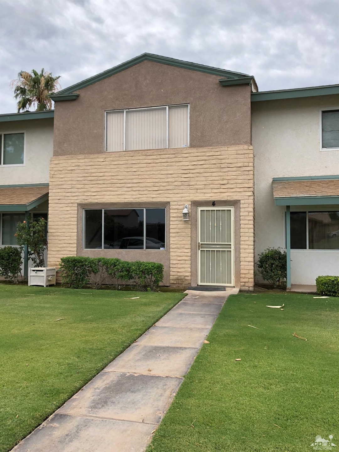 1060 N Lovekin Blvd unit 4, Blythe, CA 92225 - photo 1