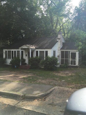 1056 Clay Ave, Macon, GA 31211 - photo 1