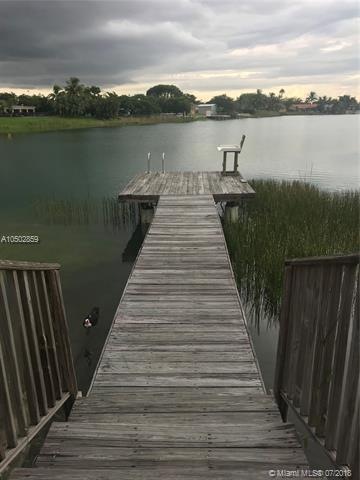 15011 SW 69th St, Miami, FL 33193 - photo 1