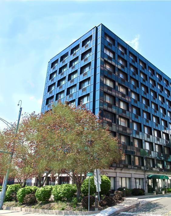 The Windemere unit 206, Stamford, CT 06902 - photo 1