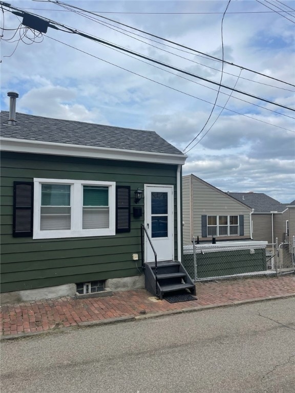 9 Gregory St, Pittsburgh, PA 15203 - photo 1