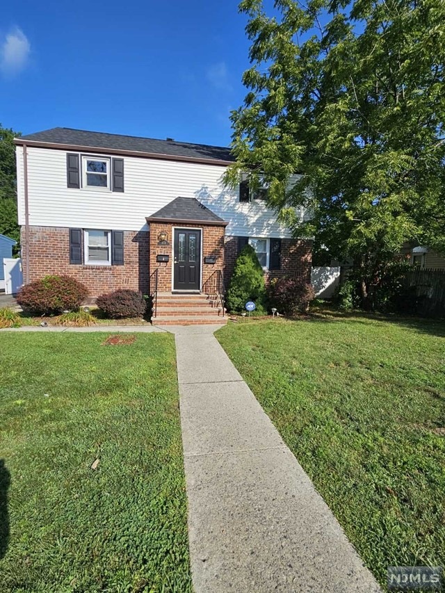 575 Boulevard unit 2, Hasbrouck Heights, NJ 07604 - photo 1