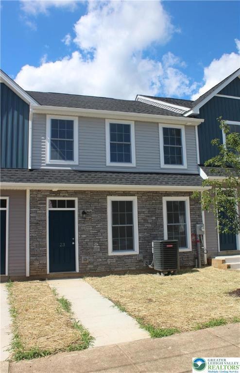 23 Kiernan Ave, Hellertown, PA 18055 - photo 1