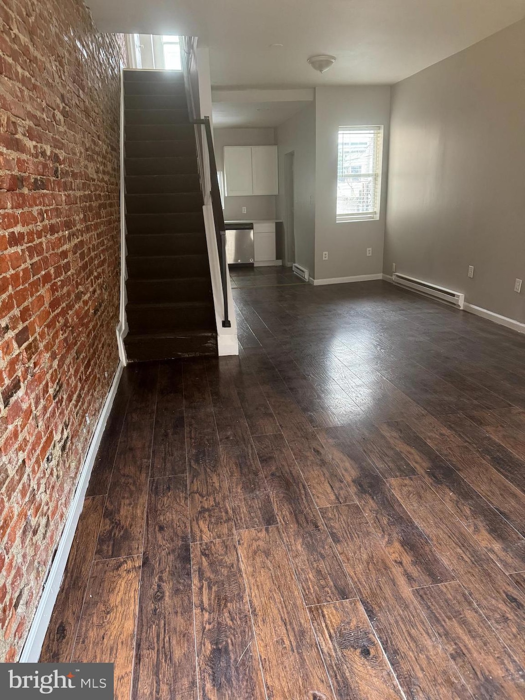 2056 E Stella St, Philadelphia, PA 19134 - photo 1