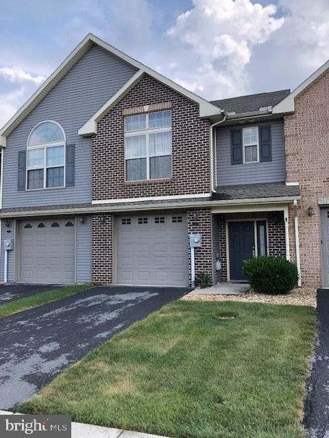 2046 Powell Dr, Chambersburg, PA 17201 - photo 1