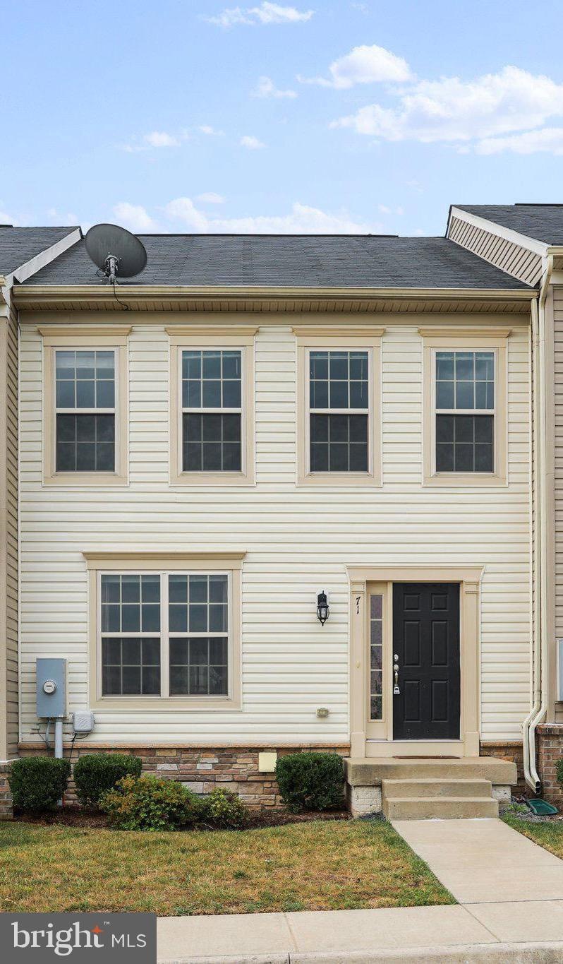 71 Driver Square, Front Royal, VA 22630 - photo 1