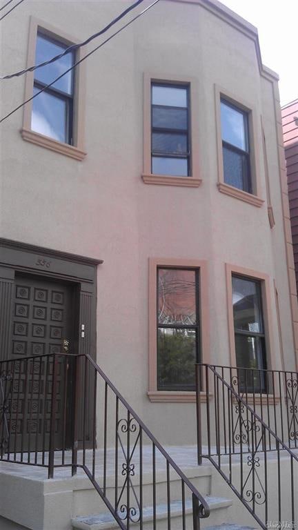 556 Morris Park Ave, Bronx, NY 10460 - photo 1
